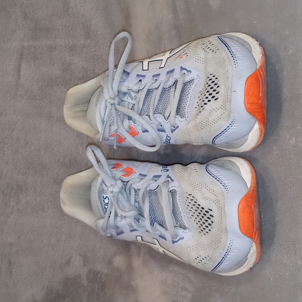 1215 Asics GT-2000 7 Dynamic Duomax Sneakers - Picture 2 of 12
